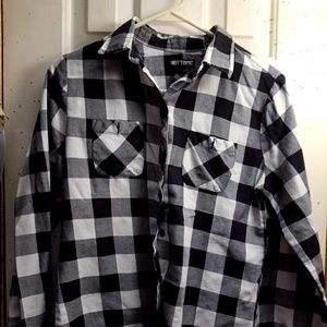 Black and White checkered flannel Woman's Medium